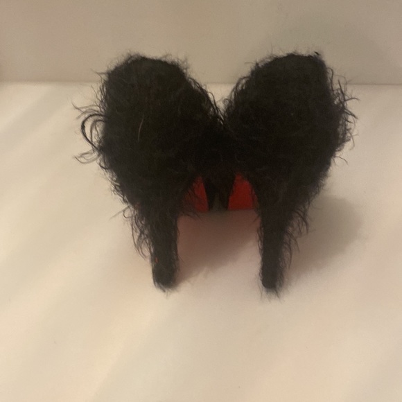 Christian louboutin black fuzzy open toe pumps - Picture 3 of 6